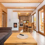 Mandl Sauna Pool Eg Rollstuhlgaengig Apartment Maishofen