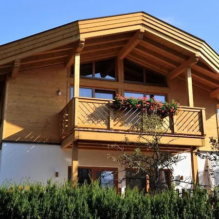 Mandl Sauna Pool Rollstuhlgaengig Maishofen