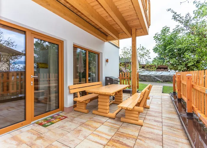 Lejlighed Mandl Sauna Pool Eg Rollstuhlgaengig Maishofen